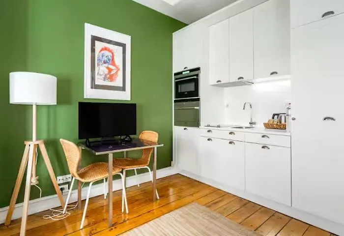 Cozy & Stylish 1br Retreat - Heart Of Galata! #416 Eskiomerler